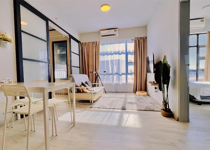 合一民宿 Unity Homestay At Jesselton Quay New Seaview Netflix 2-6Pax Free Parking